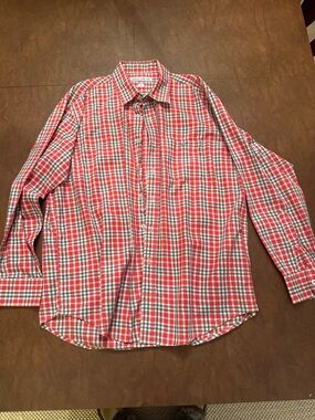 Southern Point Co Red and Grey Plaid Long-Sleeve Button-Up Shirt